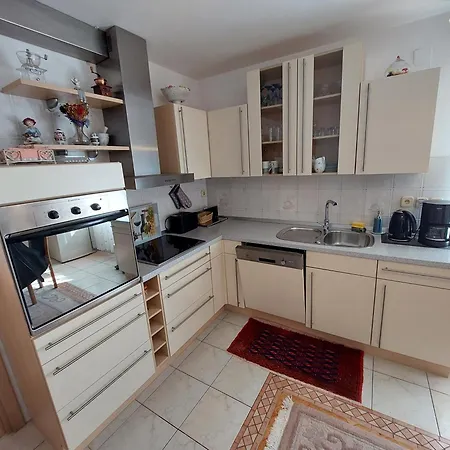 Maletic Apartment *