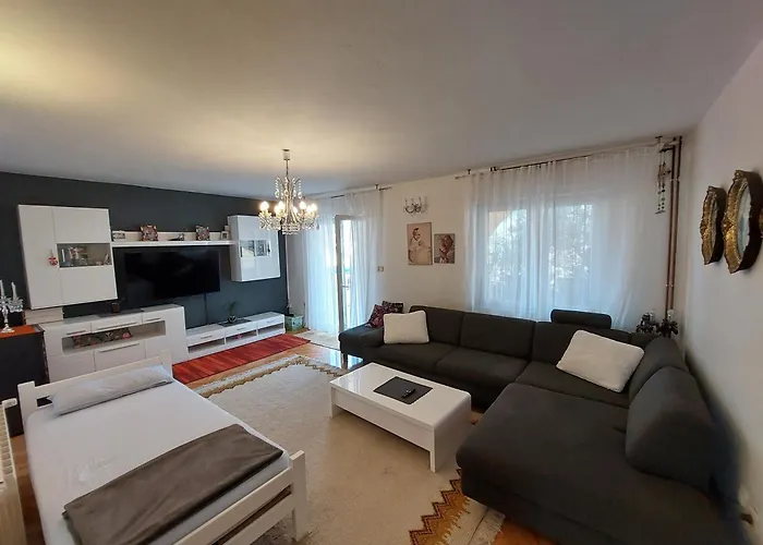 Apartment Maletic *