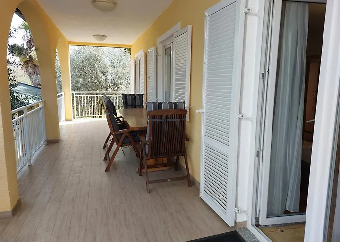 Apartment Maletic Malinska